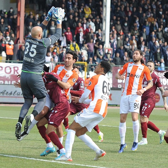 Adanaspor Galibiyete Hasret