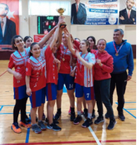 Adana Genç İşadamları Derneği Ortaokulu şampiyon