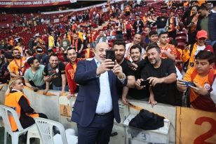 Başkan Murat Sancak’a Sevgi