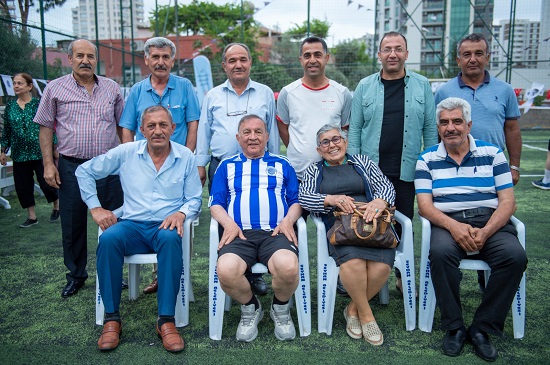 Seyhan’da ayak tenisi turnuvası start aldı