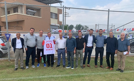 Akay “ Amaç gençleri spora yöneltmek”