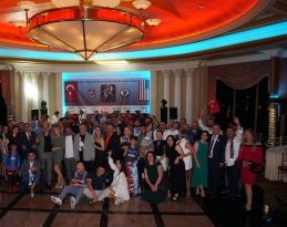 Karyaldız, şampiyonluk coşkusuna ortak oldu