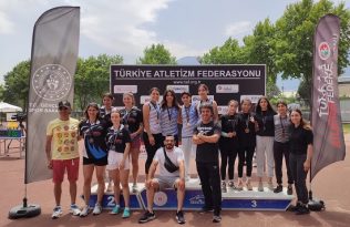 Seyhan destekledi, gençler şampiyonlukları Adana’ya getirdi