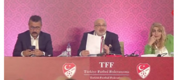 Divan Başkanlığı yapan Murat Sancak bir ilke imza attı