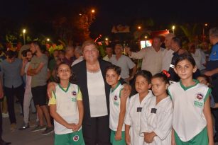 Ceyhan Belediyesi, zeki, çevik, ahlaklı sporcu ve sanatçı yetiştiriyor