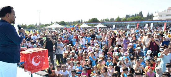Sarıçam Belediyesi’nden muhteşem çocuk oyunları spor şenliği