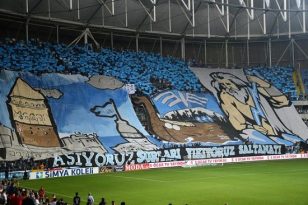 Tribünler tıklım tıklım doldu