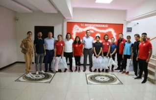 Başarılı Öğrencilere Burs Müjdesi