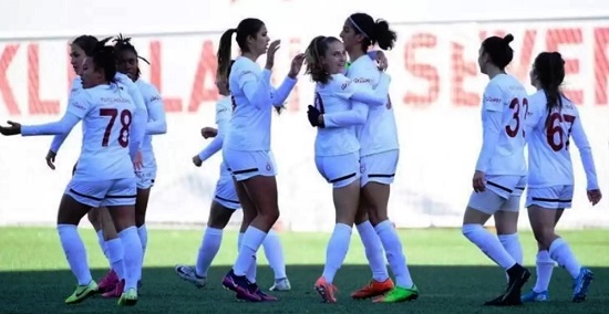 Adana İdmanyurdu İzmir’de Mağlup Oldu:0-4