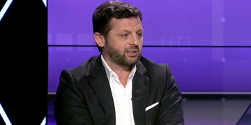 “Adana Demirspor benim şampiyonluk adayım”