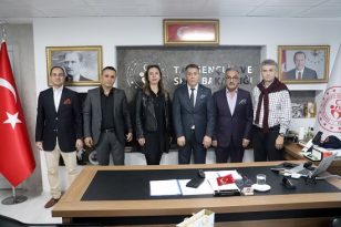 Türk Dünyası Adana Şubesi, Gençlik Ve Spor İl Müdürünü Ziyaret Etti