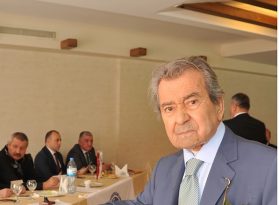 “Duayenemiz Nihat Geven’e Allah’tan şifa diliyoruz”