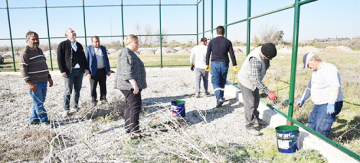 Başkan Erdem’den Büyükmangıt’a 2 halı saha