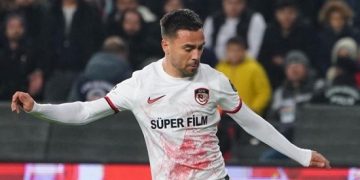 “Deprem beni yeni bir yola çıkardı”