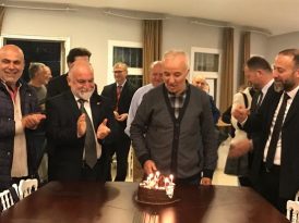 Emektar Selamettin’e doğum günü sürprizi