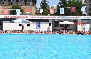 Çukurovada Yüzme Kurslarına Rekor Başvuru 