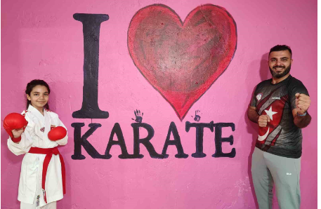 6 yaşında karateye başladı, 12 yaşında 60 madalyası var