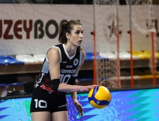 Tecrübeli Smaçör Ezgi Bektaş, Çukurova Belediyesi Spor Kulübü’nde