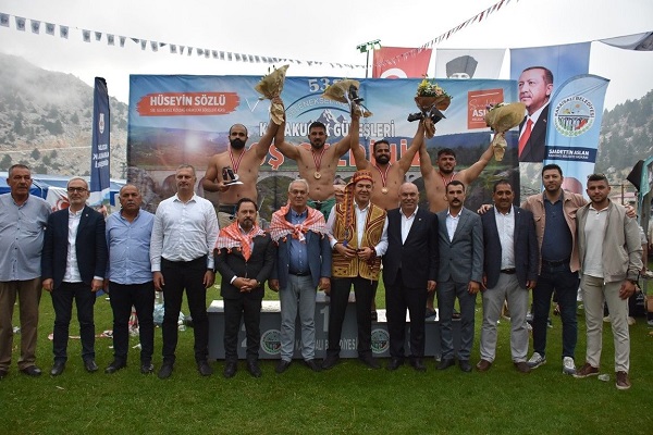 MHP Lideri Devlet Bahçeli güreş ağası olacak