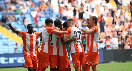 Kaplan Sakarya Deplasmanından Eli Boş Döndü