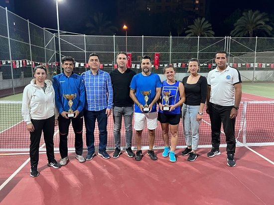 Seyhan’da Cumhuriyet’in 100.Yılı Turnuvaları Büyük İlgi Gördü