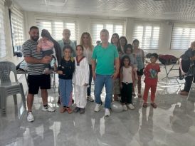 Karşıyaka F.K. Minik Yürekleri Isıtıyor