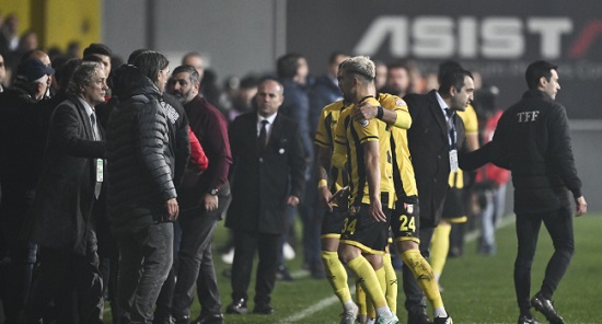 Türk Futbolu Nereye Gidiyor