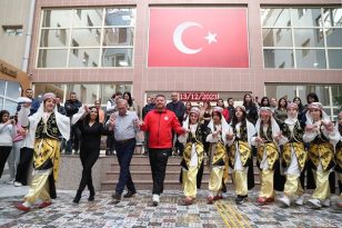 Destek Akay’dan Başarı Sporculardan