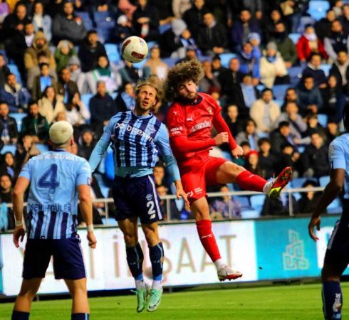 Bu Oyunla, Bu Kadroyla, Anca Bu Kadar