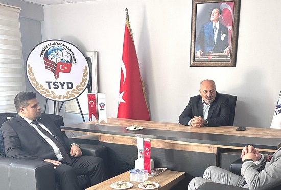 Adalet Partisi Seyhan Belediye Başkan Adayı Mehmet Uyğur’dan TSYD’ye ziyaret