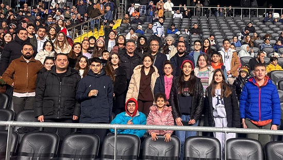 Hataylı depremzede öğrenciler Adana’da