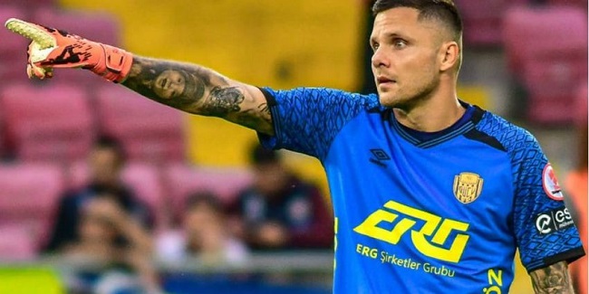 Kaleye sürpriz isim