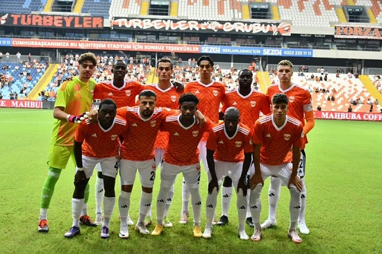 Adanaspor, Manisa Deplasmanından Puanla Dönüyor