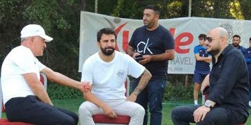 Daha yeni aldığı kulübü küme düşürdü: Taraftarlar satmasını istedi