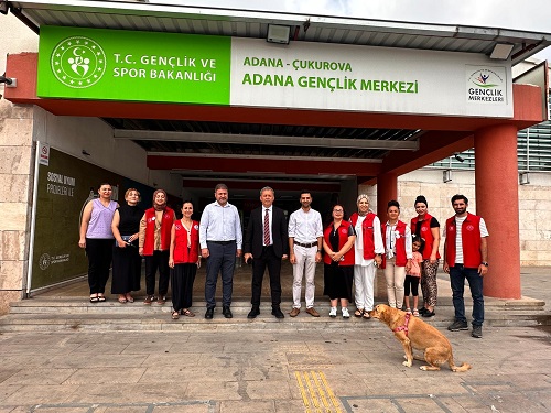 İl Müdürü Loğoğlu’ndan GSB Gençlik Yaz Kulübü’ne Ziyaret