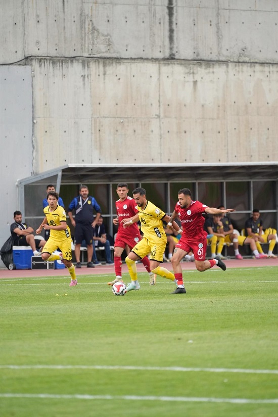 Adana 01 Futbol Kulübü Deplasmandan 1 Puanla Döndü