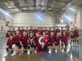 Çukurova Efes Spor Kulübü Cumhuriyet Bayramını Kutladı