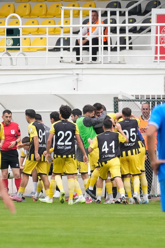 Altyapıdan 3 Genç Yıldız