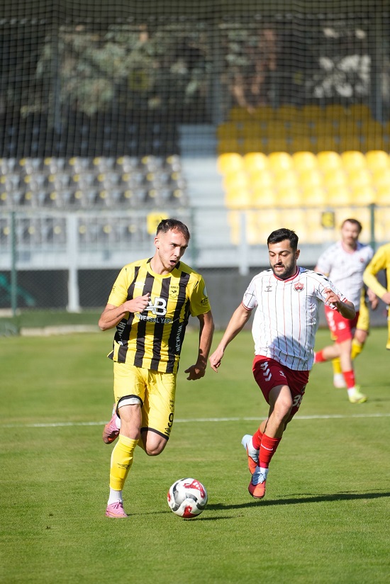 Adana 01 Futbol Kulübü, Muhammed Beşir’in golü ile 24 Erzincanspor’u 1-0 yendi.