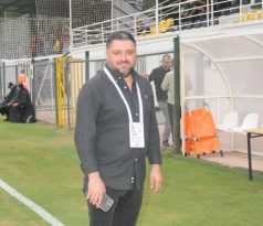 Burak Erdem ” Takımımız Taraftarlarıyla Bir Bütündür”