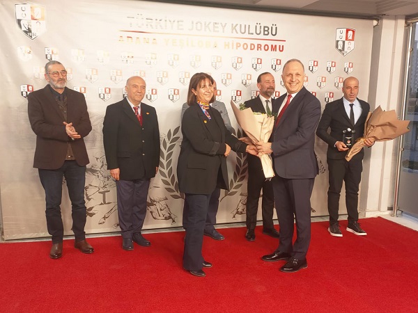 ÇGC Kupası Syntagma’nın oldu  