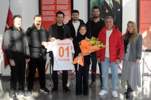 1954 Adanaspor Kulübü’nden İstanbul Lider Koleji’ne ziyaret