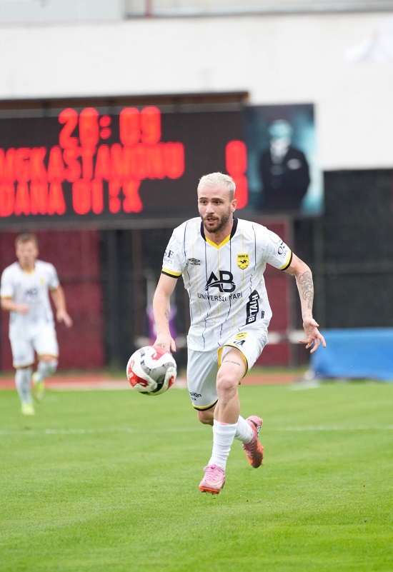 Denizhan Taşkan, “Bu başarımı Kastamonu maçında da sürdürmeyi amaçlıyorum”