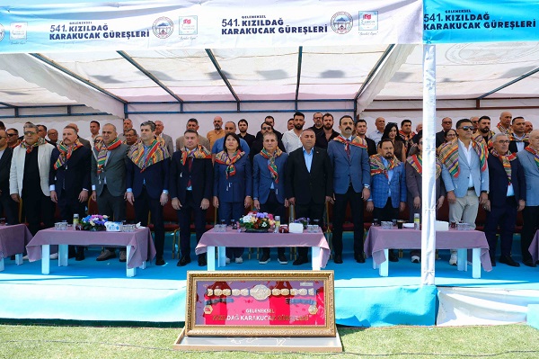 Geleneksel Kızıldağ Karakucak Güreşleri 541 yıldır gurur kaynağı