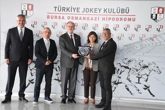 Bursa’da ASGD Geleneksel Koşusu’nu Saraytay kazandı