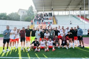 Adana 01 Futbol Kulübü 4 de 4 Yaptı
